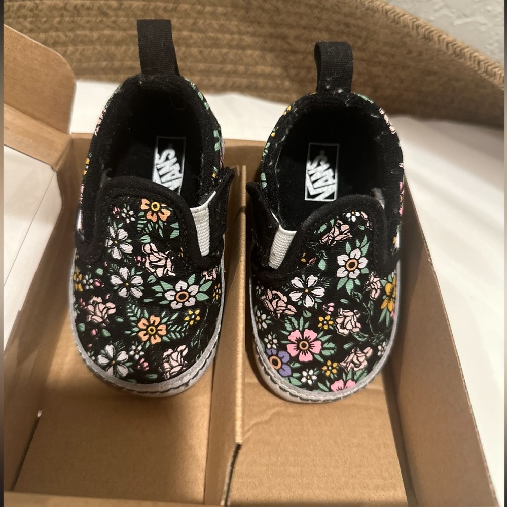Beautiful floral vans slip on